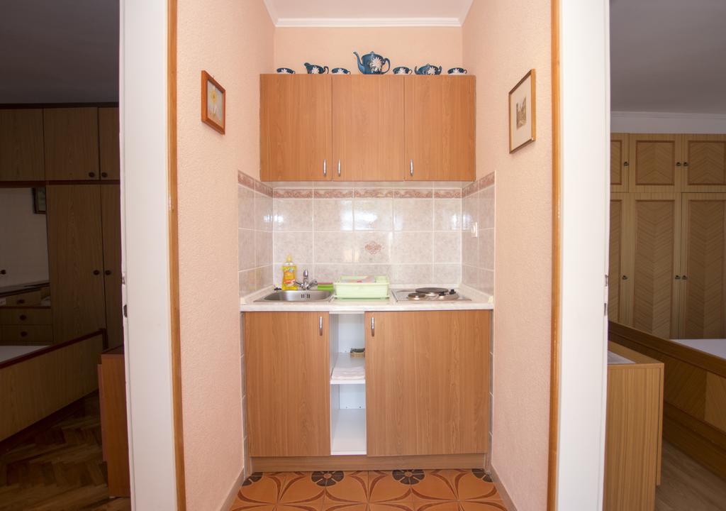 Radovcic Apartments And Rooms Trsteno Exterior foto
