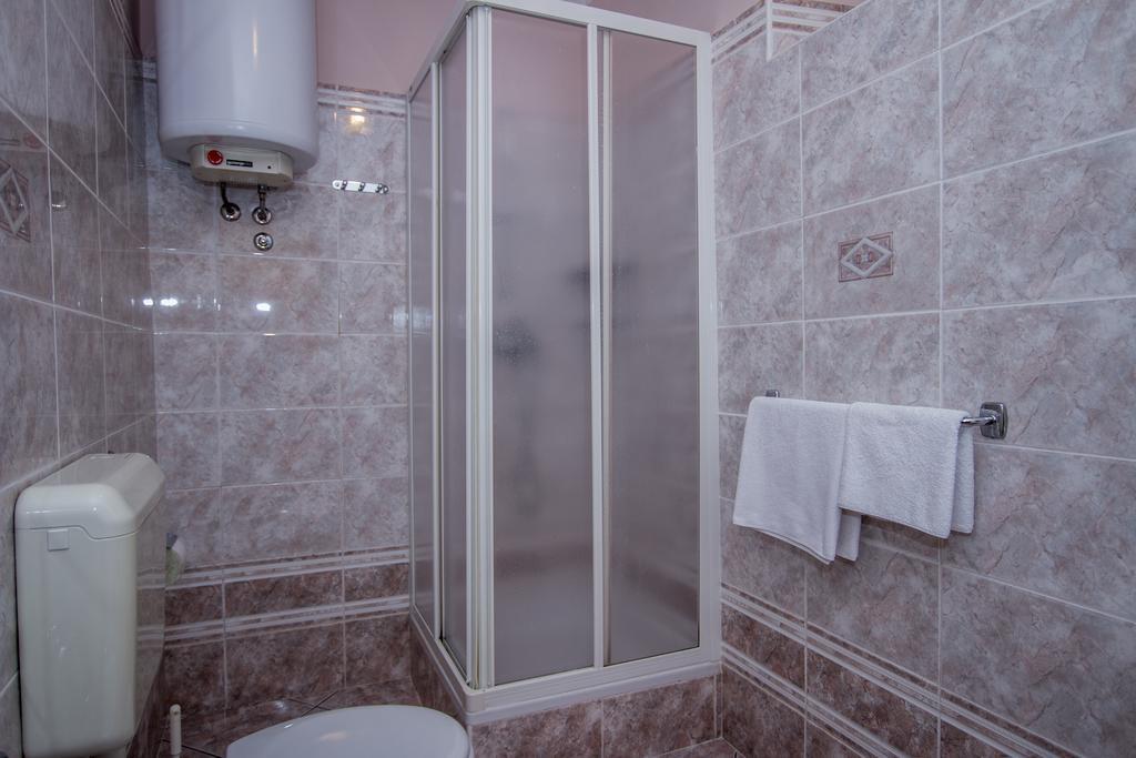 Radovcic Apartments And Rooms Trsteno Exterior foto