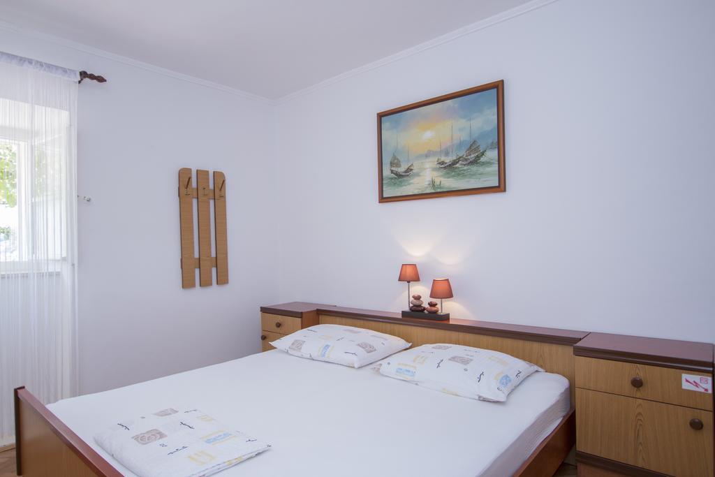 Radovcic Apartments And Rooms Trsteno Exterior foto